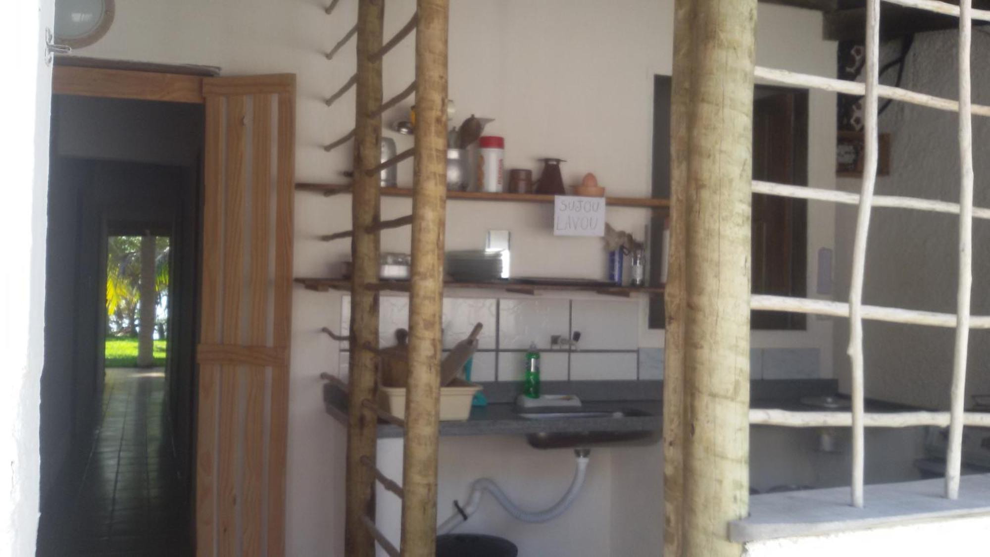 Hospedaria كوموروكساتيبا الغرفة الصورة